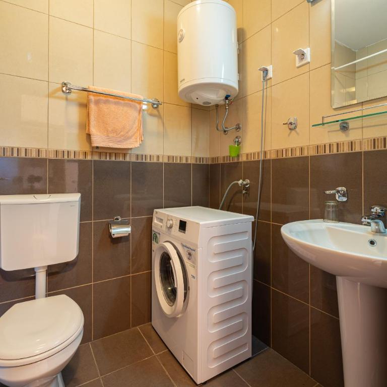Family One bedroom apartment with Panoramic city view - Apartman sa 1 Spavaćom Sobom - 12