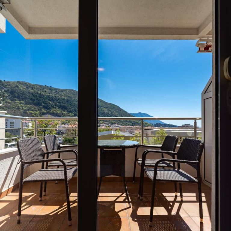 Lovely Studio with Panoramic City View - Studio - 15