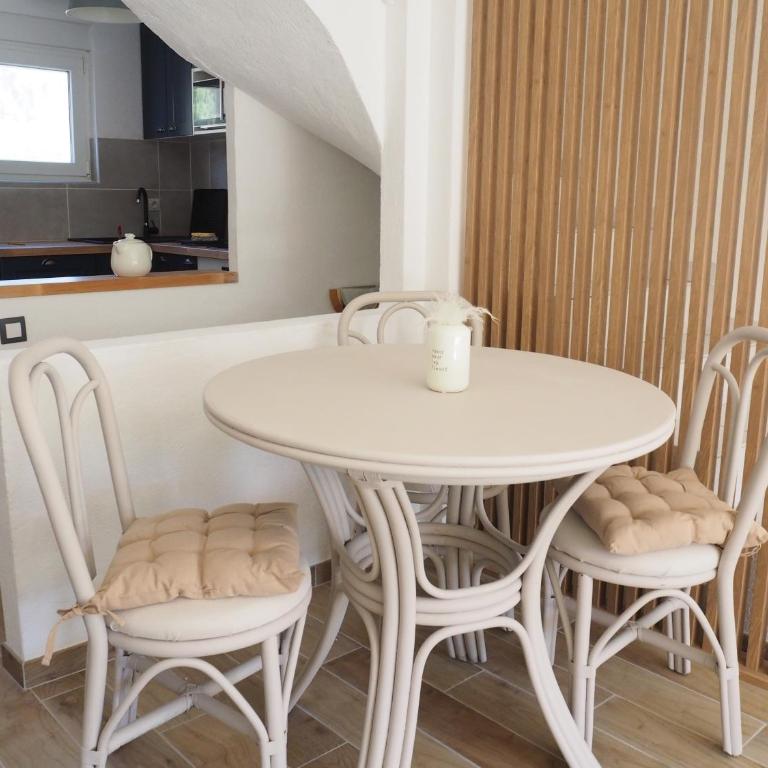 Grain de sable, classé 3 étoiles , les pieds dans l'eau - Three-Bedroom Apartment - 23