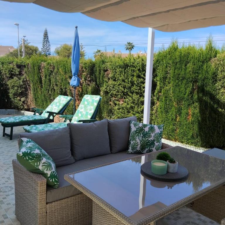 Maravillosa terraza con vistas al mar, La Mata - Two-Bedroom Apartment - 17