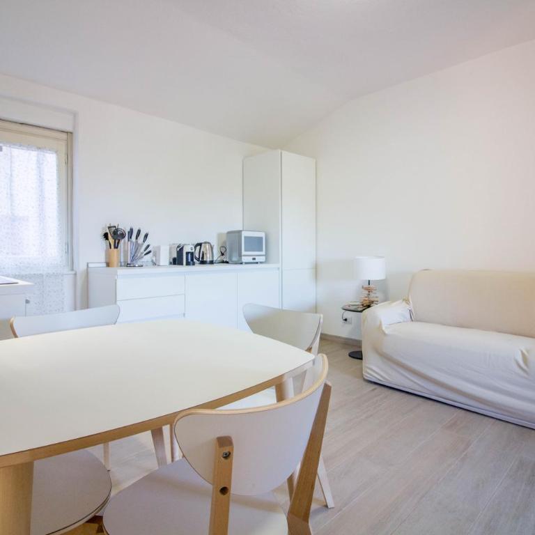 GuestHost - Lovely Sea View Apartment with Parking and Pool! - Appartamento con 2 Camere da Letto - 8