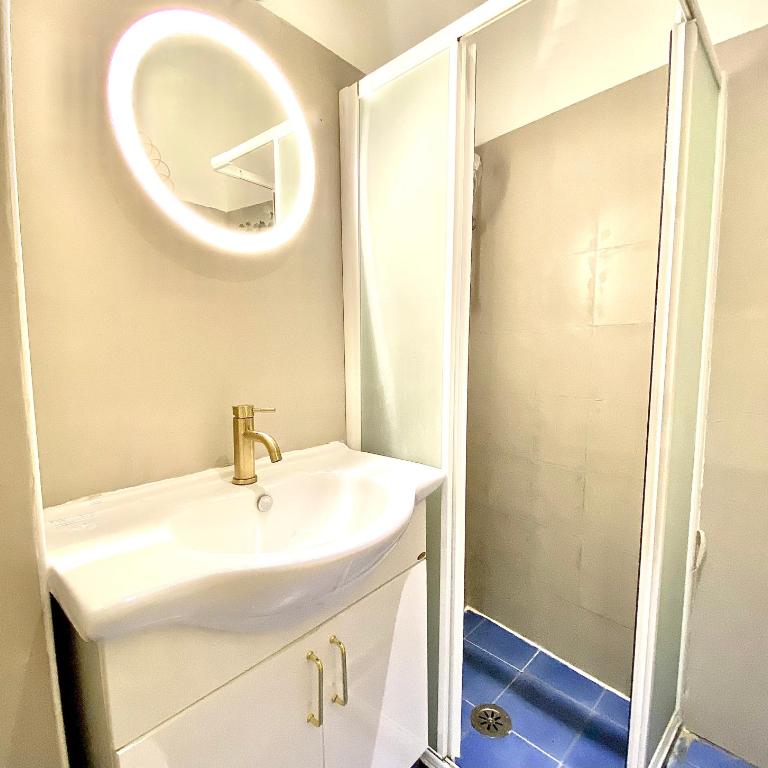 Appartement avec cinéma à 200m de la plage - Appartement 1 Chambre - 13