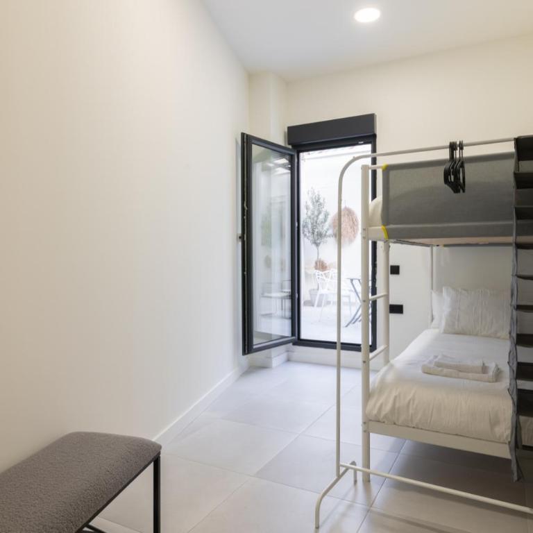 Luxury Apartment City Center - Three-Bedroom Apartment - 13