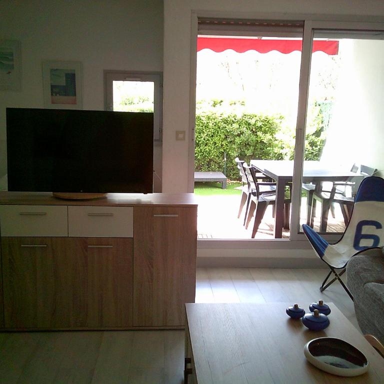 Vittoria Immobilier 4-REGLEMENT SUR PLACE -chèques vacances acceptés - Studio with Terrace - 8