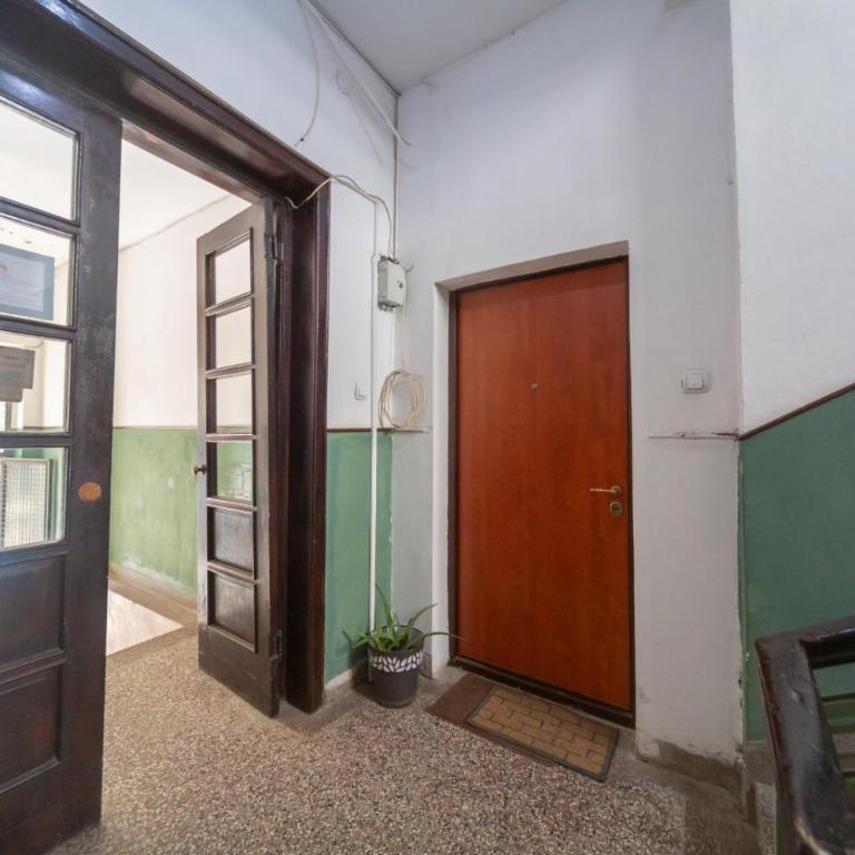 center_apartment_LUX - Two-Bedroom Apartment - 13