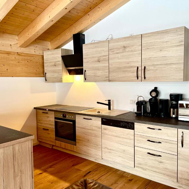 Alpenlodge Charivari - SommerBergBahn unlimited kostenlos - Apartment mit Balkon - 7
