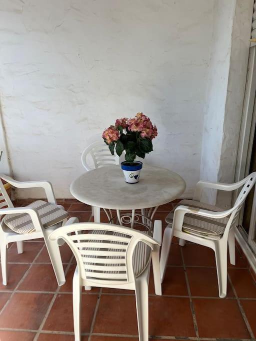 Flat close to the beach in Benalmadena - Two-Bedroom Apartment - 9