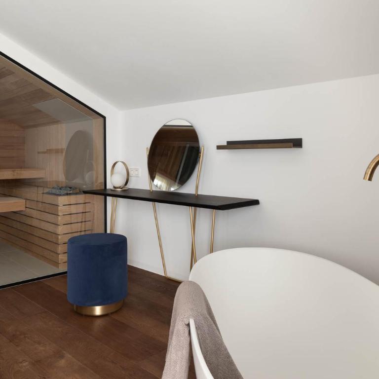 Ansitz Battisti Suites - Suite with Lake View - 6