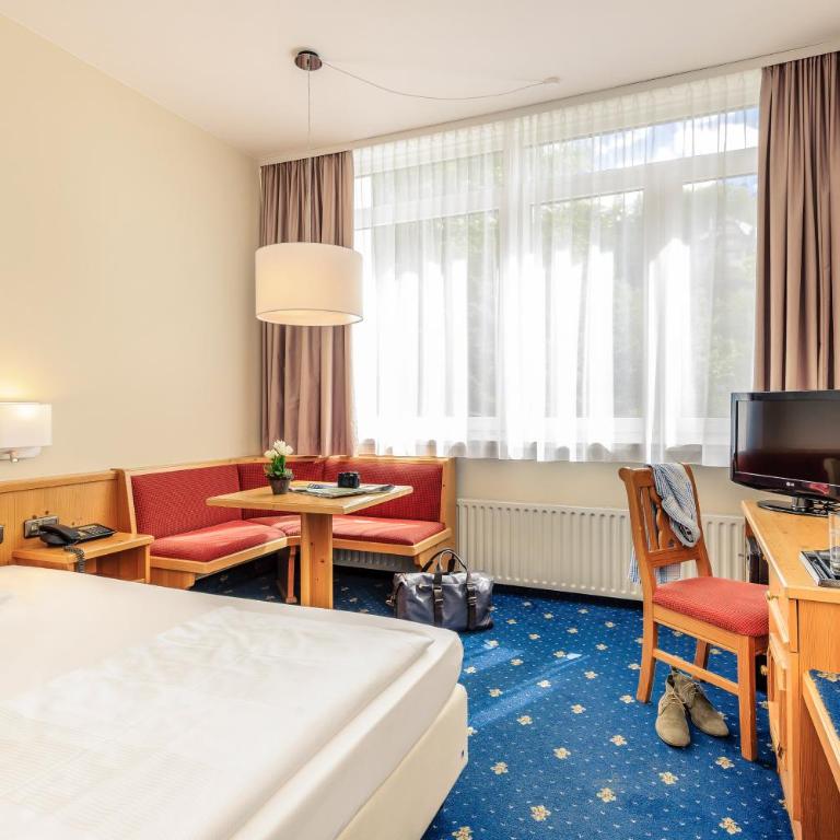 Sunday Hotel Garmisch Partenkirchen - Standard Doppelzimmer - 7