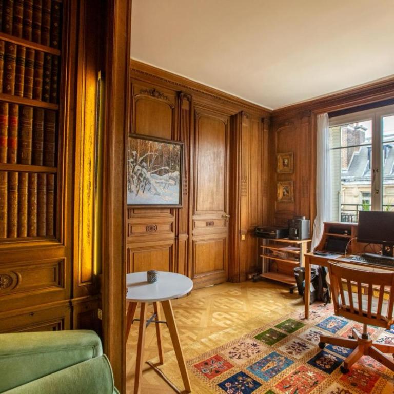 Champs-Elysées/Arc de Triomphe - Appartement - 2