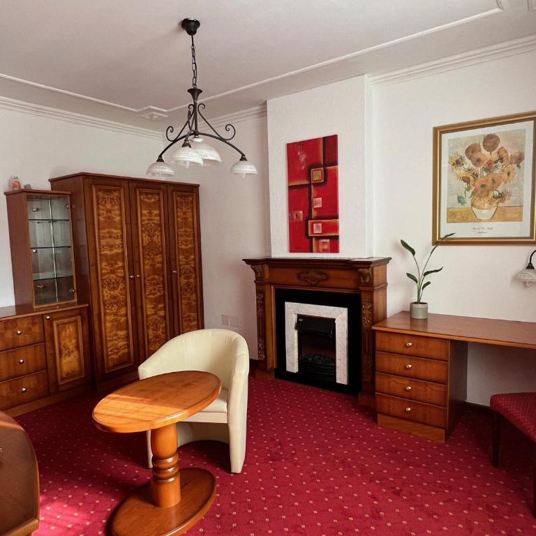 Workers Castle Apartments für die besten Monteure - Deluxe Doppelzimmer mit Bad - 1