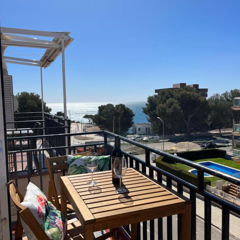 Apartamento renovado Miami Platja - Apartamento de 3 dormitorios con vistas al mar - 1