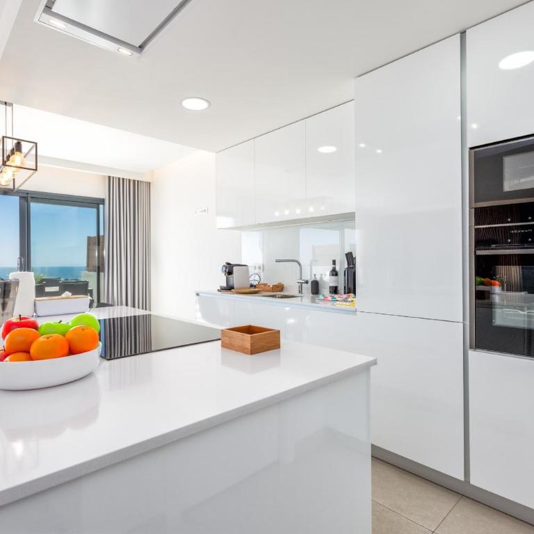 ViVi Homes - The Heights Pool, Gym, Sauna, Terrace & Sea View - Apartamento con vistas al mar - 15