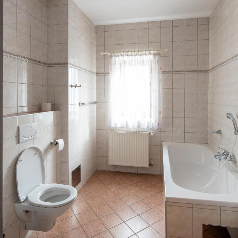 Workers Castle Apartments für die besten Monteure - Deluxe Doppelzimmer mit Bad - 3