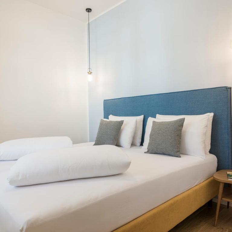ELECTRIC Rooms & Suites - Junior Suite - 8