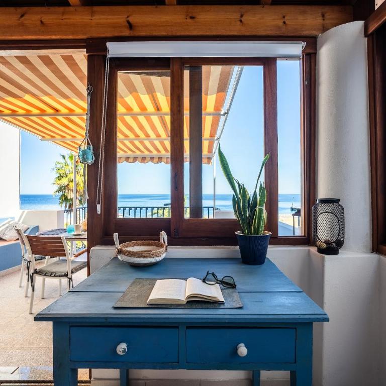 Casa Norma - Monolocale con Vista Mare - 2
