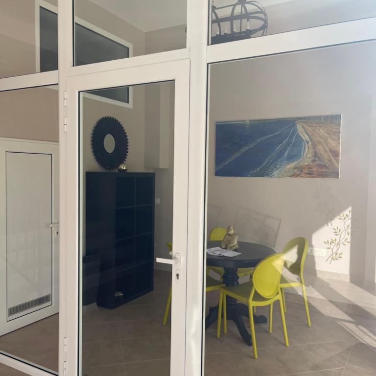 Listik Apartments - One-Bedroom Apartment - 4