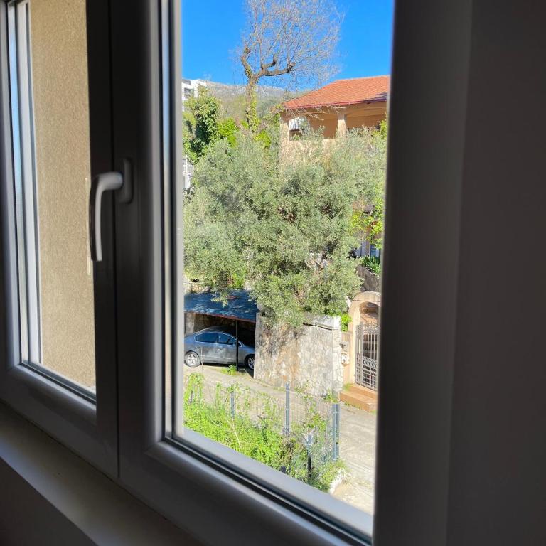 Listik Apartments - One-Bedroom Apartment - 21