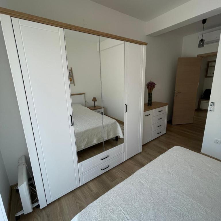 Listik Apartments - One-Bedroom Apartment - 26
