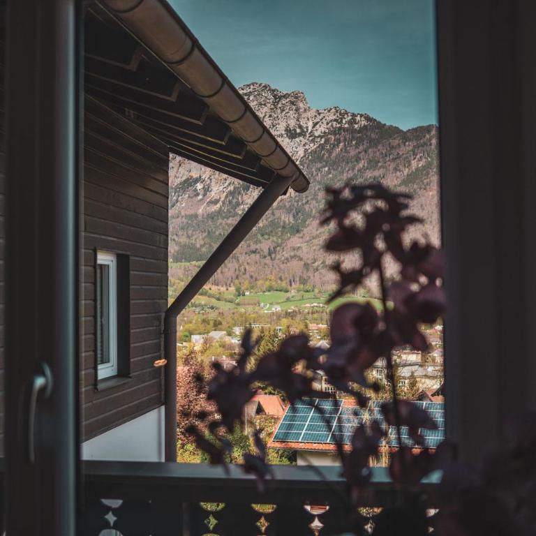 Villa Sonnenhof Boutique-Hotel - Doppelzimmer mit Balkon und Panoramablick - 5