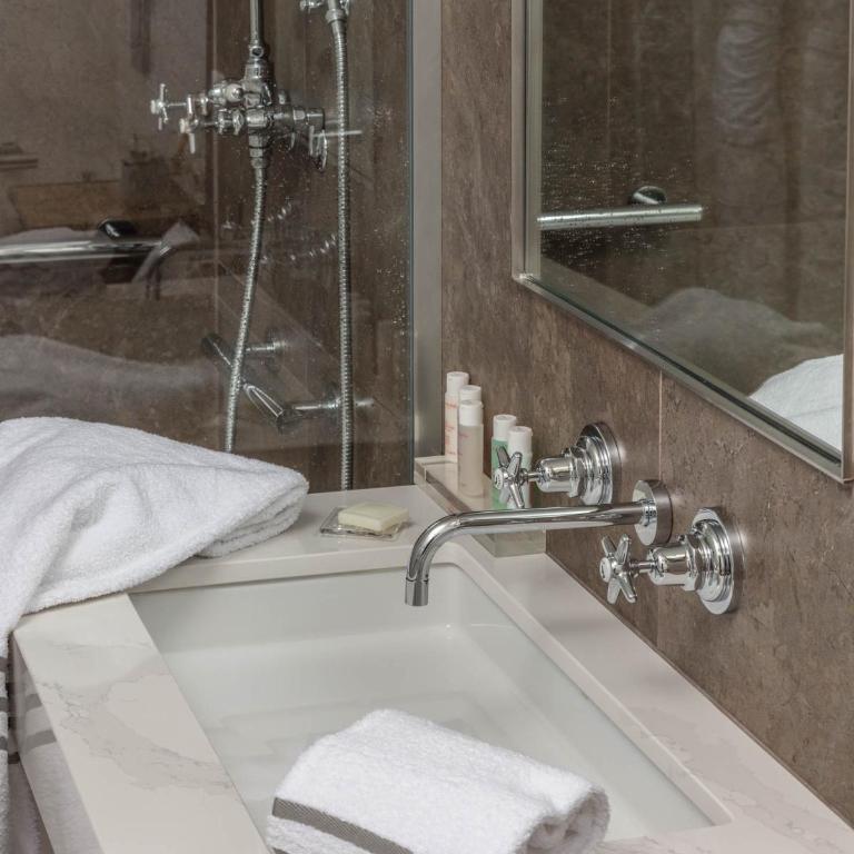 Hôtel Lancaster Paris Champs-Elysées - Chambre Double Supérieure - 3