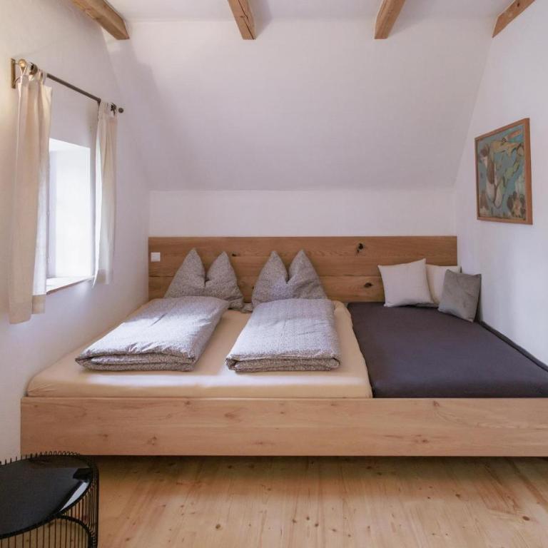 Ferienwohnung OberGuess - Apartment - 4