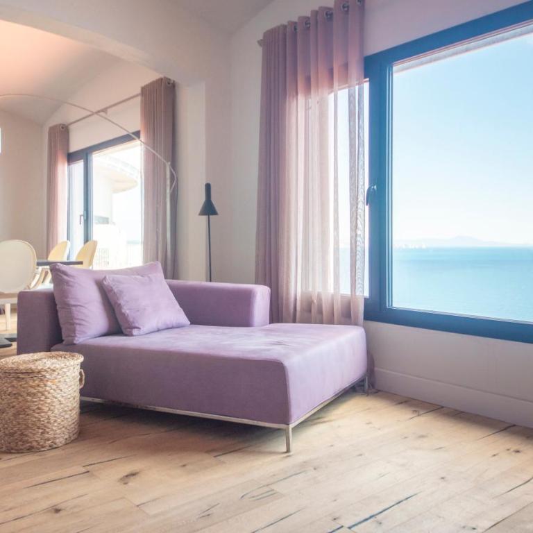 BYPILLOW Cap Sa Sal - Apartamento de 2 dormitorios con vistas al mar (Rosa) - 1