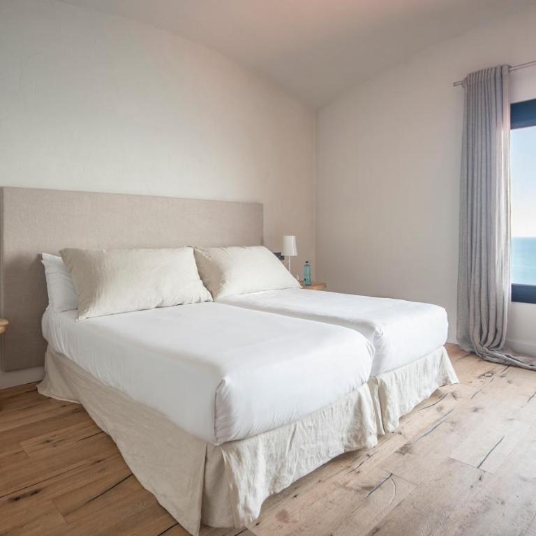 BYPILLOW Cap Sa Sal - Apartamento de 2 dormitorios con vistas al mar (Rosa) - 12