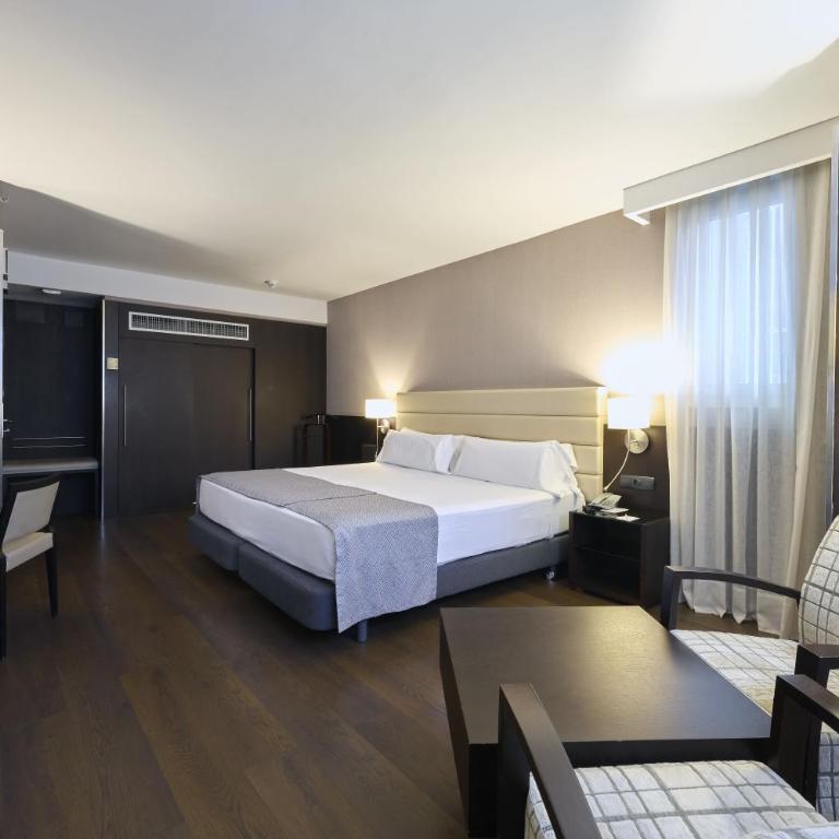 Catalonia Rigoletto - Superior Double Room - 2