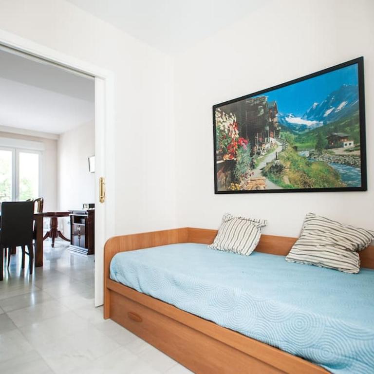 Amplio Piso en Nervión, Excelente zona de la ciudad. - Apartamento de 3 dormitorios - 11