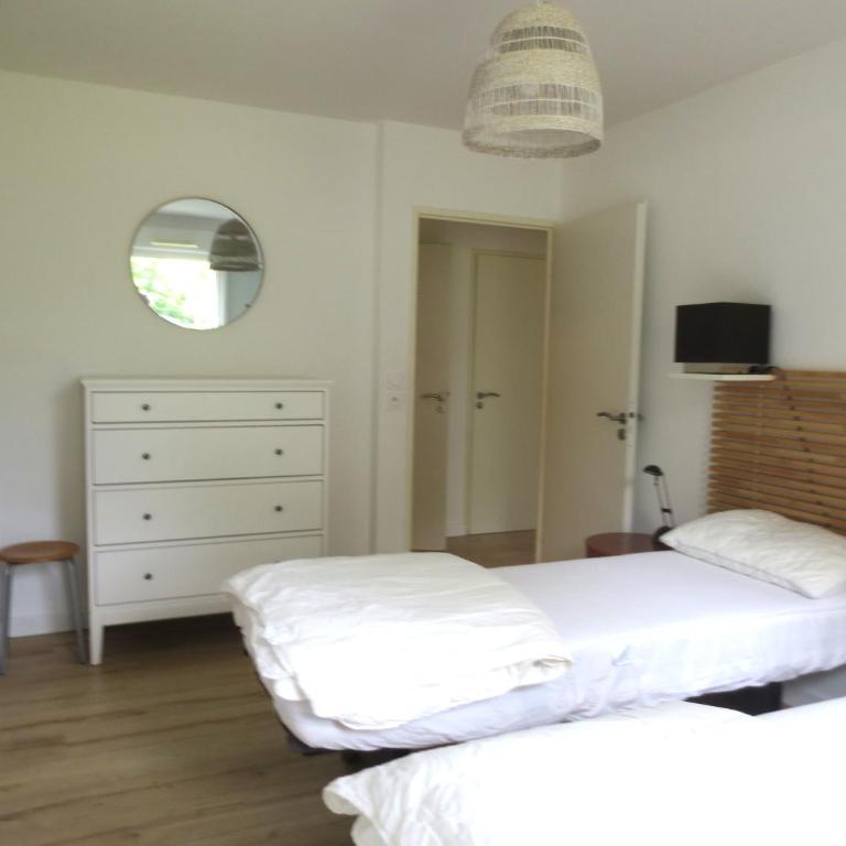 Rez de Jardin T3 recent et calme au Nouvelles Terres à La Londe les Maures - Appartement 2 Chambres - 20