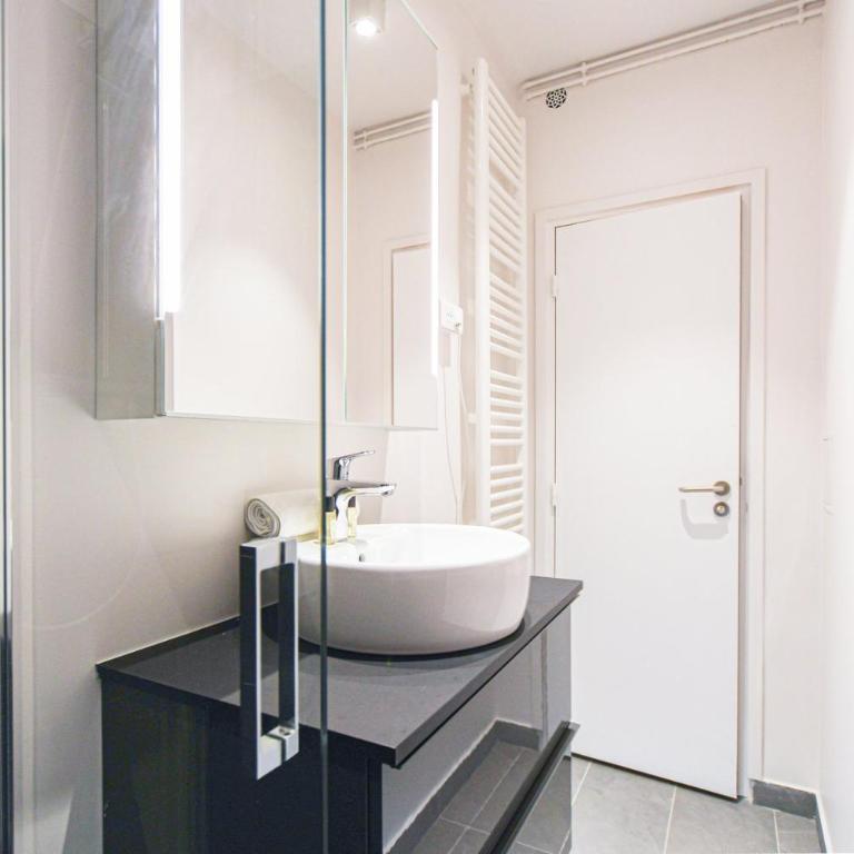 GuestReady - Apt de luxe Proche de la Tour Eiffel - Appartement - 9