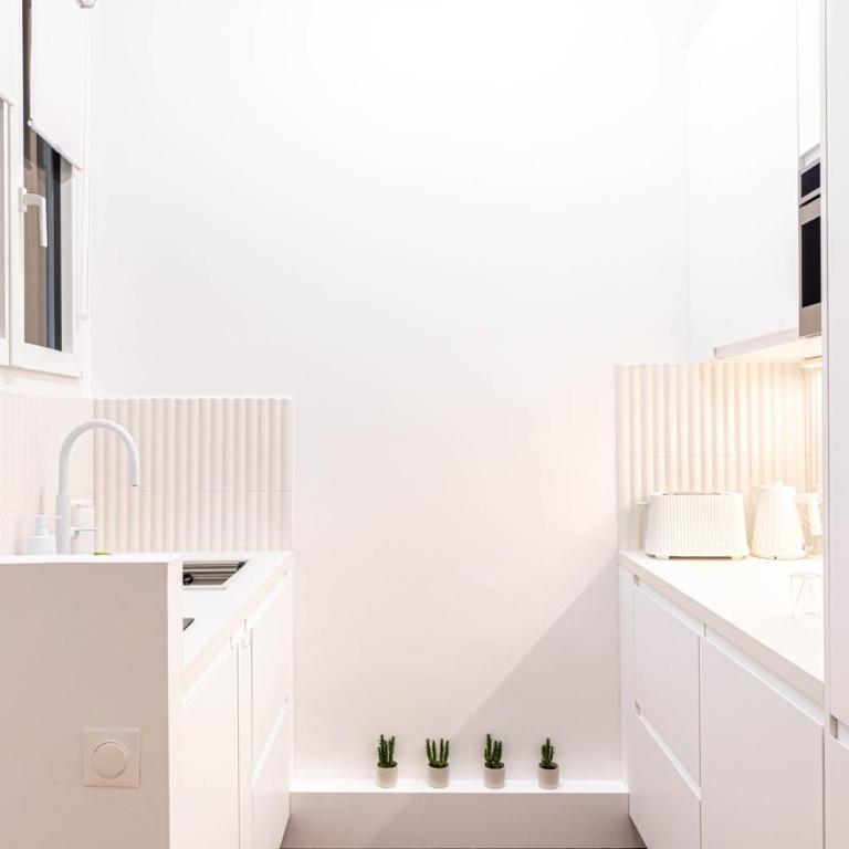 GuestReady: Designer Studio in the heart of Marais - Studio - 8