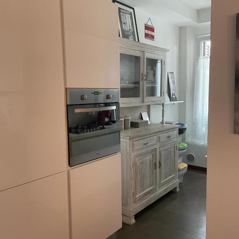 Casa Noè - Trilocale - Centro - Wifi - Spazioso Terrazzo - Appartamento con 2 Camere da Letto - 9