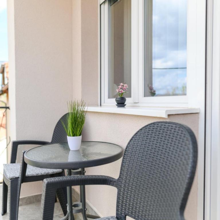 Apartmani Djukic - One-Bedroom Apartment - 7