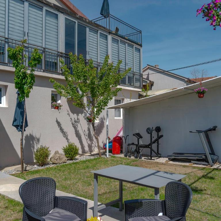 Vila Apartmani Astoria - Two-Bedroom Apartment - 39