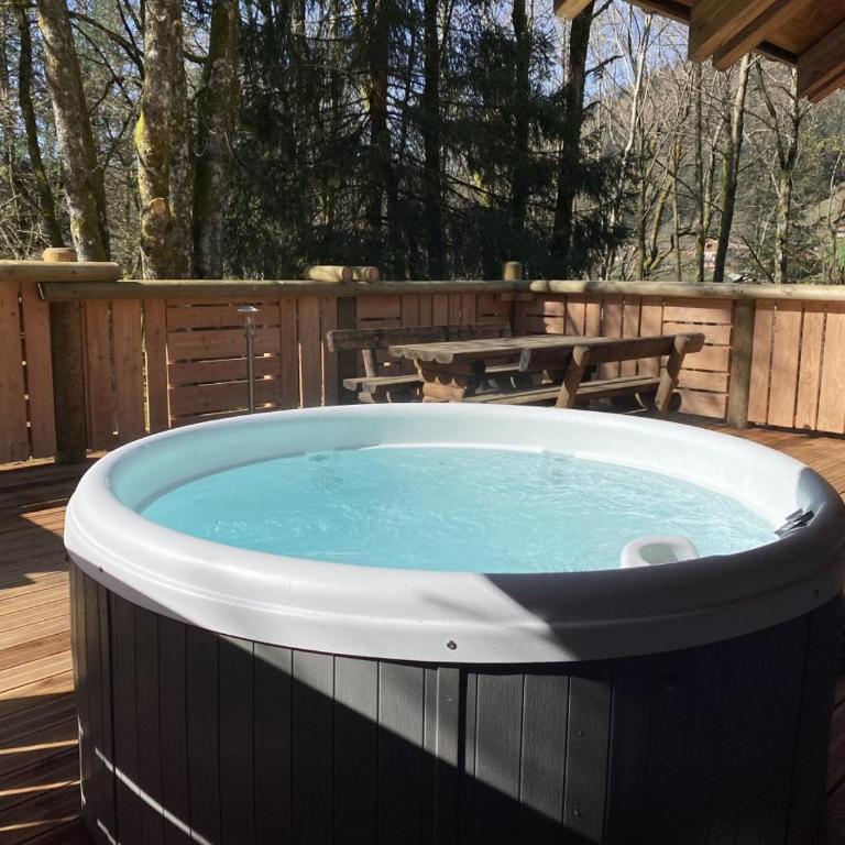 LE RENNE Chalet en bois au calme avec SPA Jacuzzi - Chalet con 3 Camere da Letto - 1