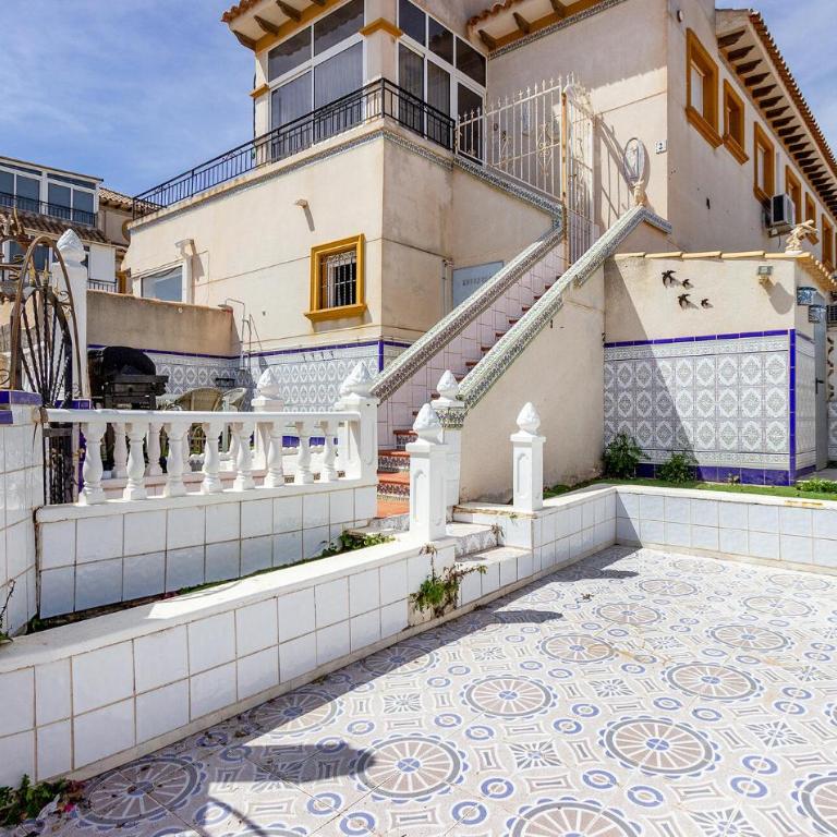 Nice Home In Orihuela With Swimming Pool - Casa Vacacional de 3 dormitorios - 2
