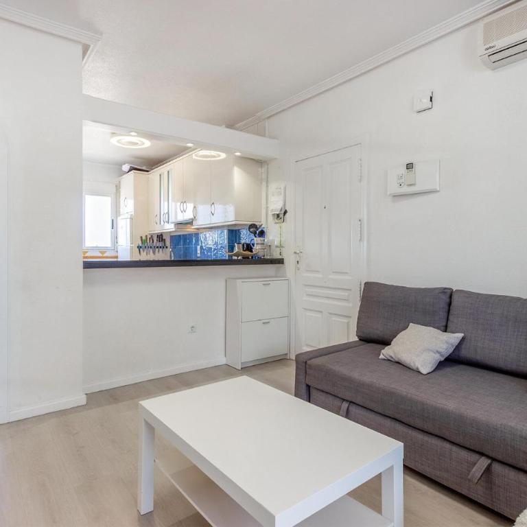 Nice Home In Orihuela With Swimming Pool - Casa Vacacional de 3 dormitorios - 14