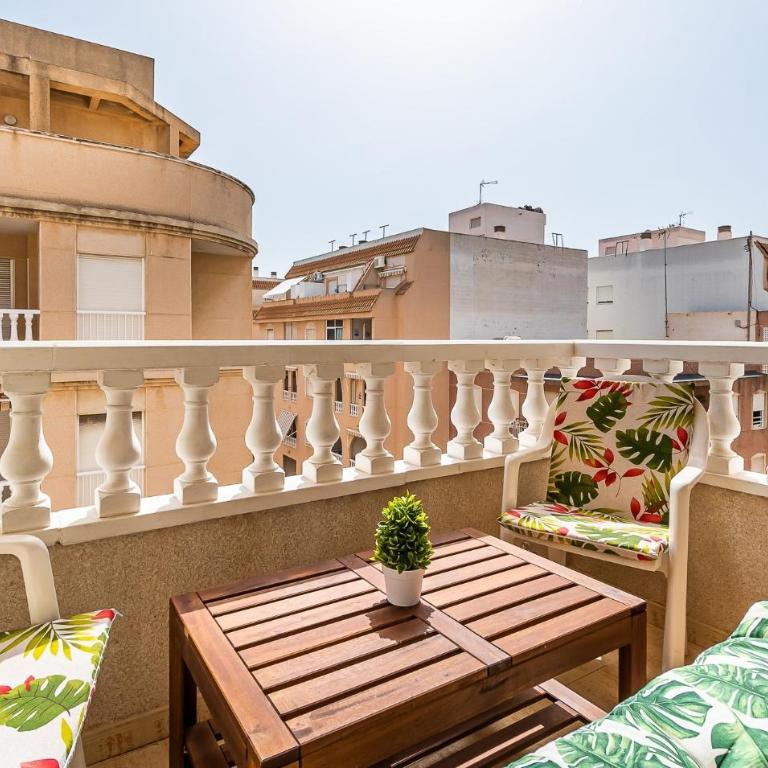 Modern apartment-beach-Aceqion-Torrevieja PMT18 - Three-Bedroom Apartment - 15
