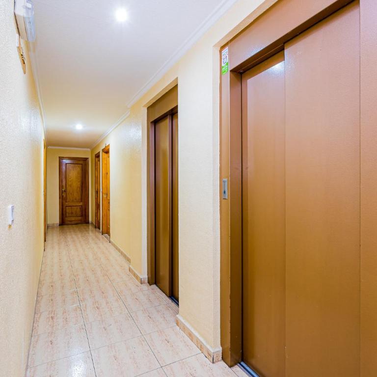 Modern apartment-beach-Aceqion-Torrevieja PMT18 - Three-Bedroom Apartment - 35