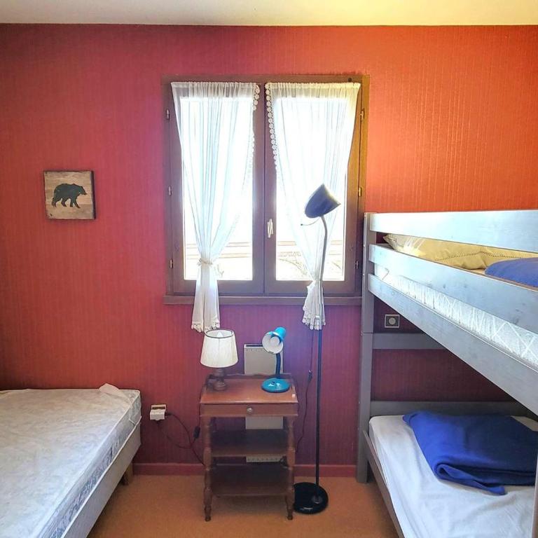 Appartement cosy 5 pers, terrasse sud, parking, proche station, animaux acceptés - Appartement 1 Chambre - 4