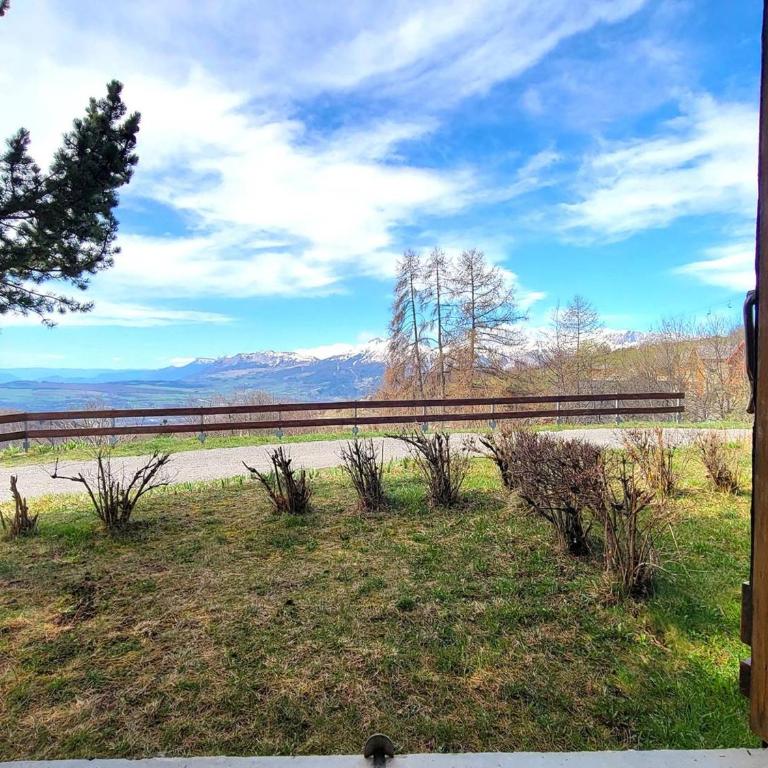 Appartement cosy 5 pers, terrasse sud, parking, proche station, animaux acceptés - Appartement 1 Chambre - 11