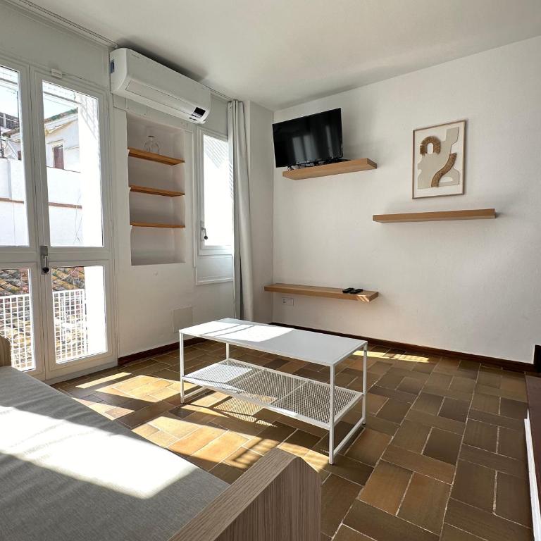Agi Porthos Apartments - One-Bedroom Apartment - 14
