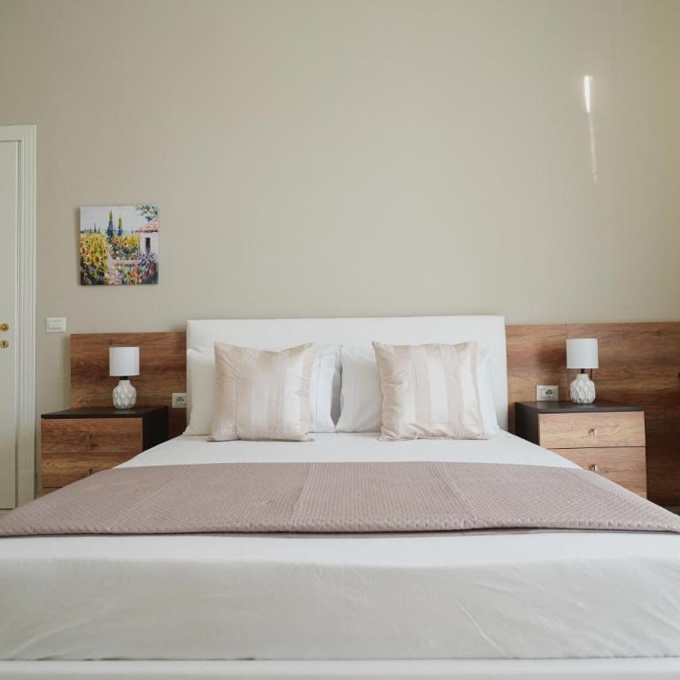ENJOY Napoli - Exclusive Apartment - Appartamento con 3 Camere da Letto - 20