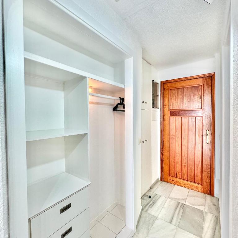 Atlantis Home - Studio with Sea View - 14