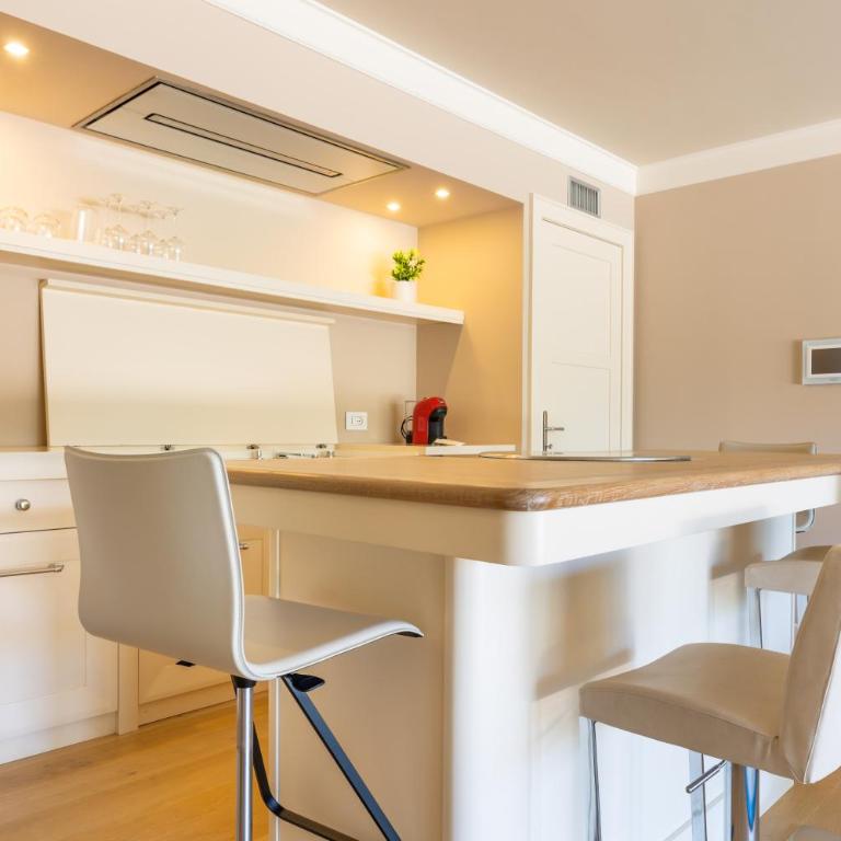 GuestHost - Exclusive Perugia Getaway - Apartments with Shared Pool & Parking - Appartamento su 2 Livelli - 16