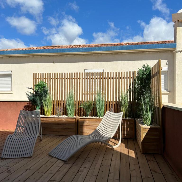 Logis Hotel De La Clape - Junior Suite mit Terrasse - 5