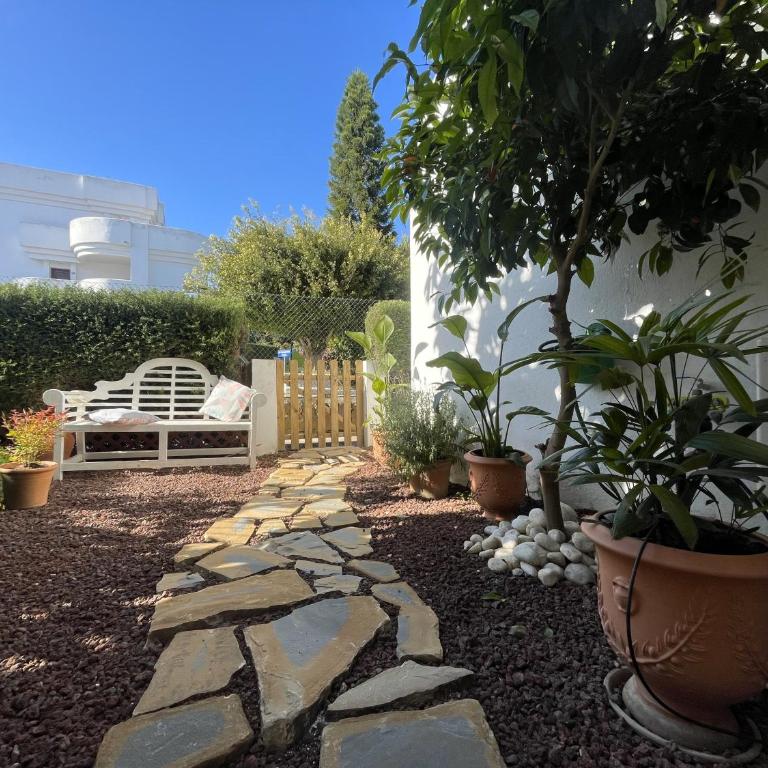 Benavista Stunning Garden Aprtment - Apartment mit 2 Schlafzimmern und Gartenblick - 24