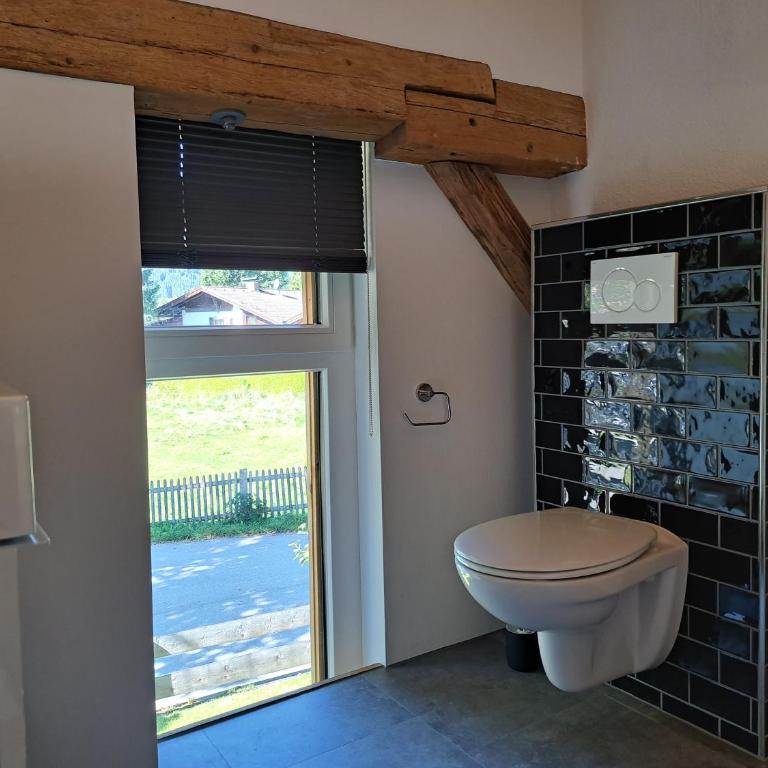 Neu! Ferienwohnungen im Lüftlmalereck, Hennalahaus - Studio mit Balkon - 16